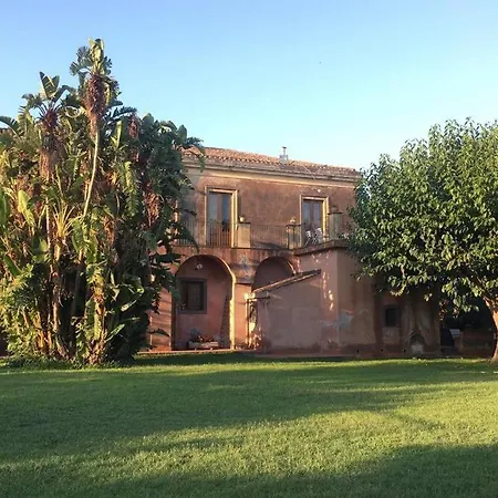 Dei Limoni Vila San Leonardello