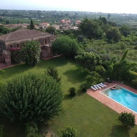 Villa Dei Limoni