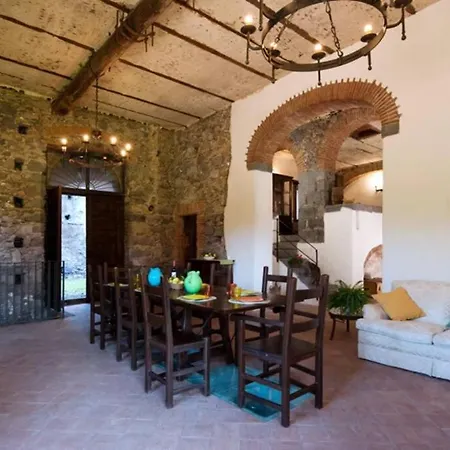 Dei Limoni Vila *