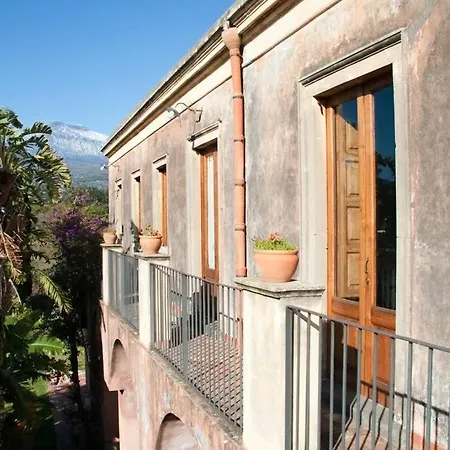 Villa Dei Limoni *